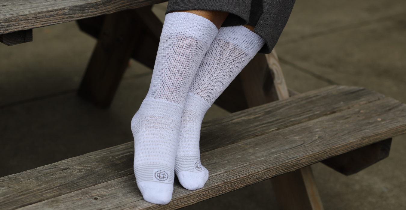 Finding Relief for Neuropathy: Discover the Best Neuropathy Socks for Foot Numbness and Diabetes